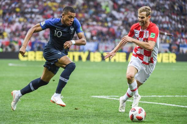 引發了足球 引發了足球