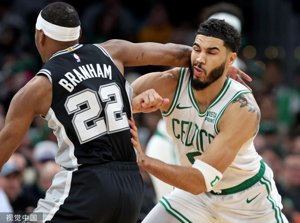 鹿的比赛中 鹿的比赛中