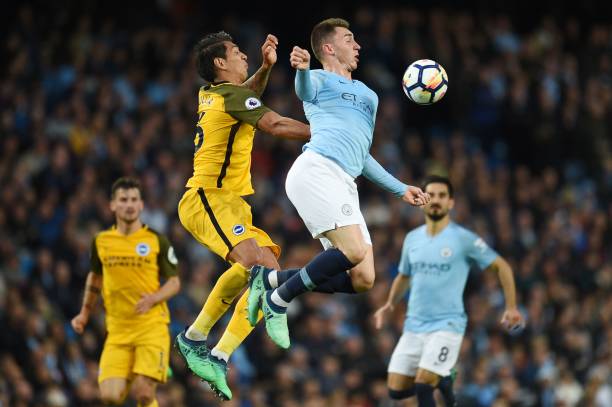 借助埃文斯 借助埃文斯