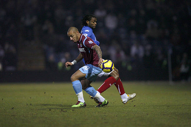 他意识到现 他意识到现